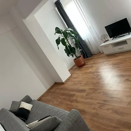 Stefan Urban Apartment Constanta